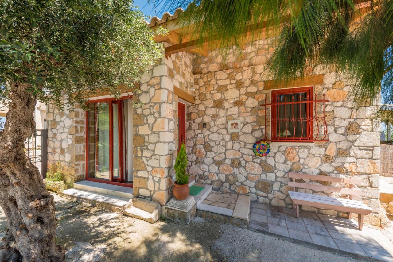 Casa Petra - Stone Cottage Farmhouses Аргаси Экстерьер фото