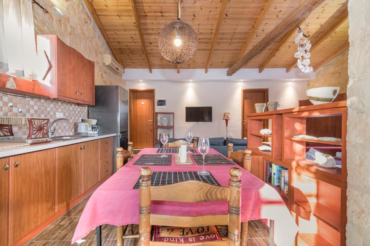 Casa Petra - Stone Cottage Farmhouses Аргаси Экстерьер фото