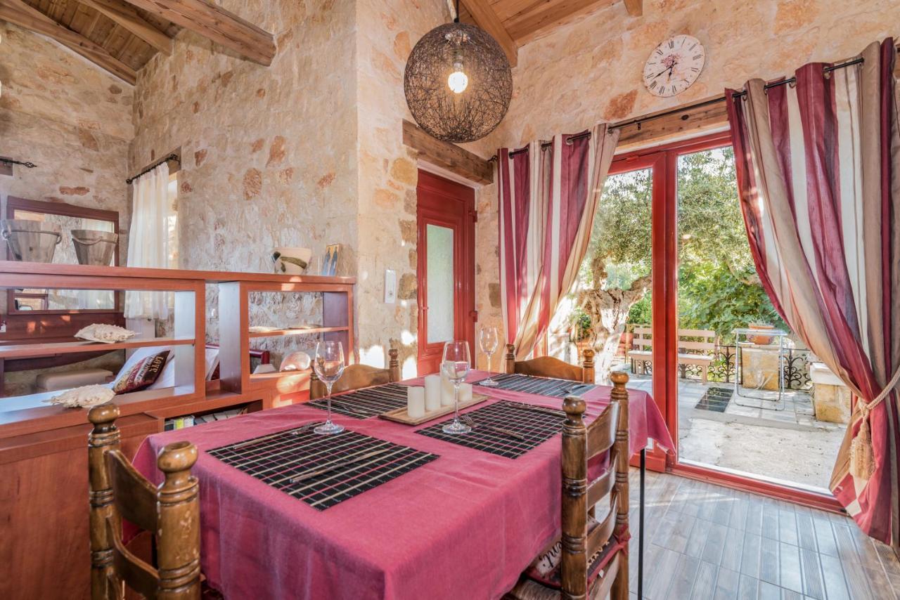 Casa Petra - Stone Cottage Farmhouses Аргаси Экстерьер фото